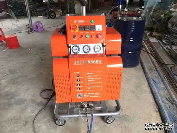 聚脲噴涂設備用于儲罐防腐的理由(圖1) H5600聚脲噴涂設備