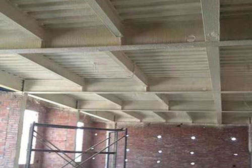 冷庫保溫施工專用聚氨酯噴涂機(jī)(圖2) 冷庫保溫施工專用聚氨酯噴涂案例