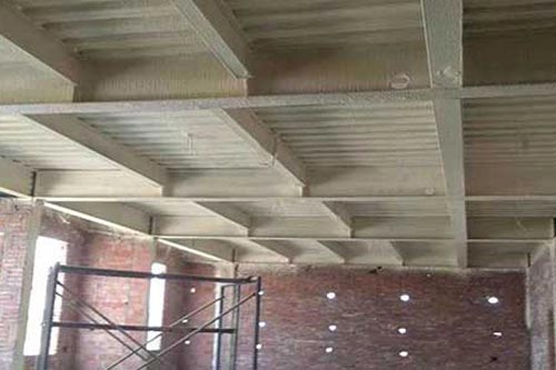 聚氨酯噴涂冷庫(kù)保溫保冷施工專(zhuān)用設(shè)備(圖5) 聚氨酯噴涂冷庫(kù)保溫保冷施工案例