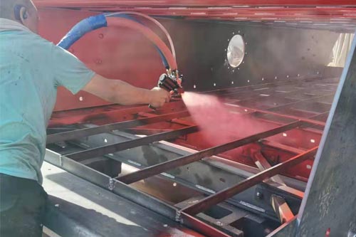 礦山設備耐磨聚脲涂料噴涂施工專用機器(圖3) 礦山設備耐磨聚脲涂料噴涂施工