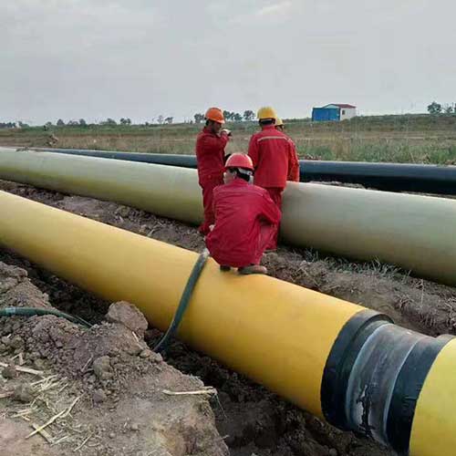 保溫管道發泡聚氨酯噴涂機(圖2) 保溫管道發泡聚氨酯噴涂案例