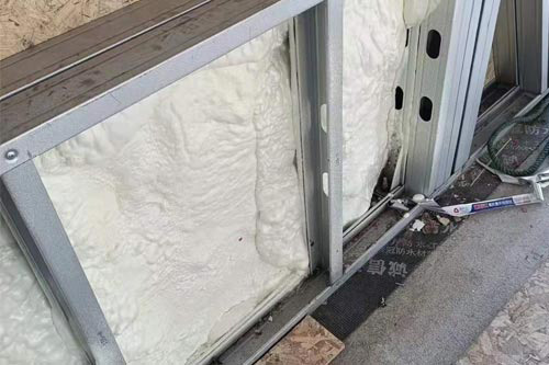 酒店隔墻隔音噴涂全水聚氨酯發泡設備(圖2) 酒店隔墻隔音噴涂全水聚氨酯發泡