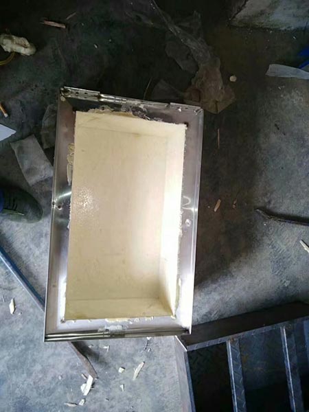 箱體零下60度(圖2) 箱體零下60度保溫聚氨酯澆注