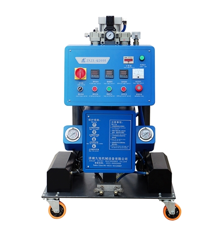 聚氨酯發(fā)泡設備JNJX-Q2600(圖1) 聚氨酯發(fā)泡設備JNJX-Q2600型